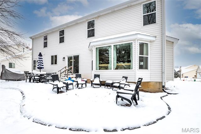 7982 Dockside Drive, Dardenne Prairie, MO 63368