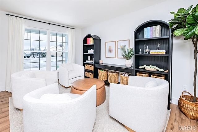 7982 Dockside Drive, Dardenne Prairie, MO 63368