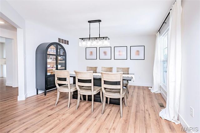 7982 Dockside Drive, Dardenne Prairie, MO 63368