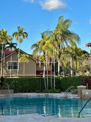 151 SW 117 Avenue 9206, Pembroke Pines, FL 33025