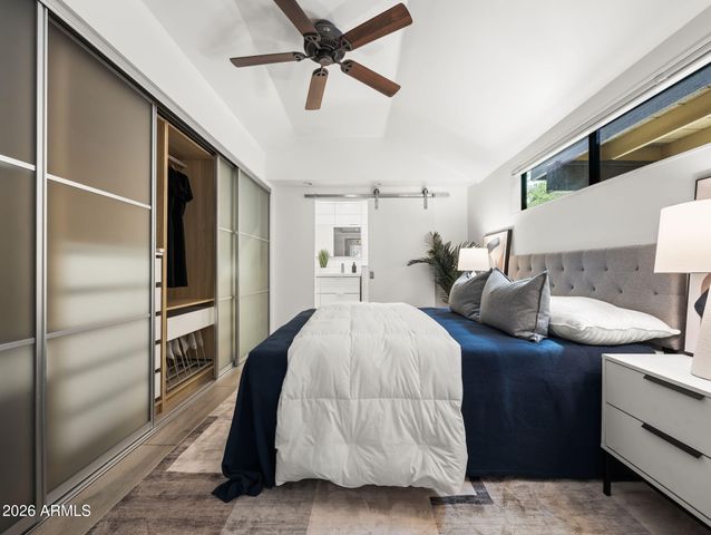 1115 E WELDON Avenue, Phoenix, AZ 85014