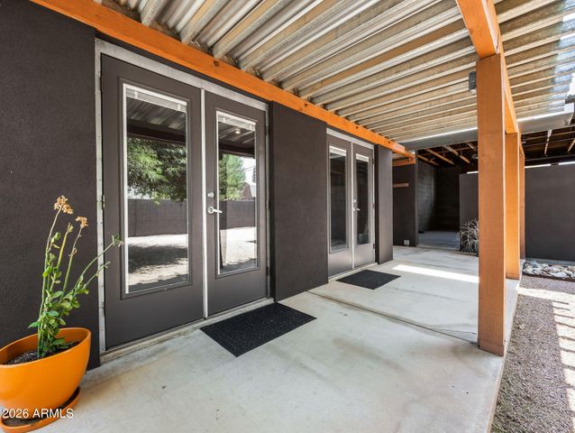 1115 E WELDON Avenue, Phoenix, AZ 85014