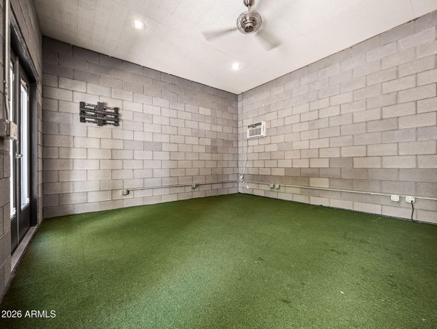 1115 E WELDON Avenue, Phoenix, AZ 85014