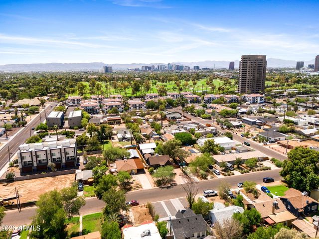 1115 E WELDON Avenue, Phoenix, AZ 85014