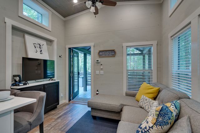 75A Deer Lick Trail, Monteagle, TN 37356