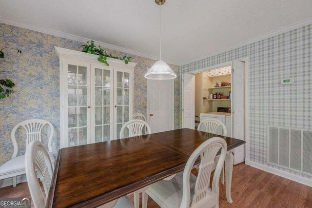 175 W Highland Drive, Ringgold, GA 30736