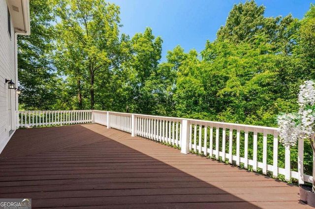 175 W Highland Drive, Ringgold, GA 30736