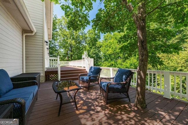 175 W Highland Drive, Ringgold, GA 30736