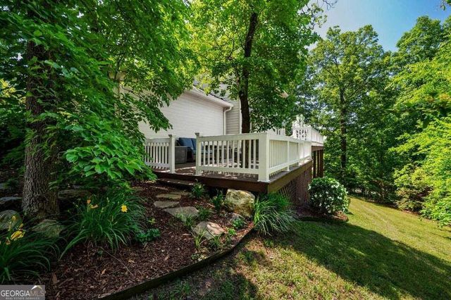 175 W Highland Drive, Ringgold, GA 30736
