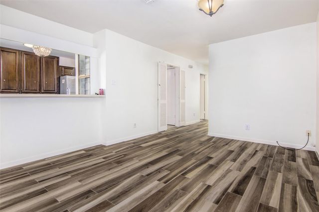 4800 Palmetto Street, Bellaire, TX 77401