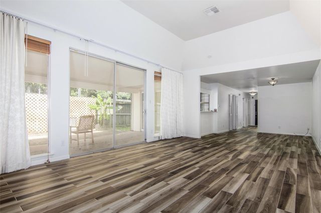 4800 Palmetto Street, Bellaire, TX 77401