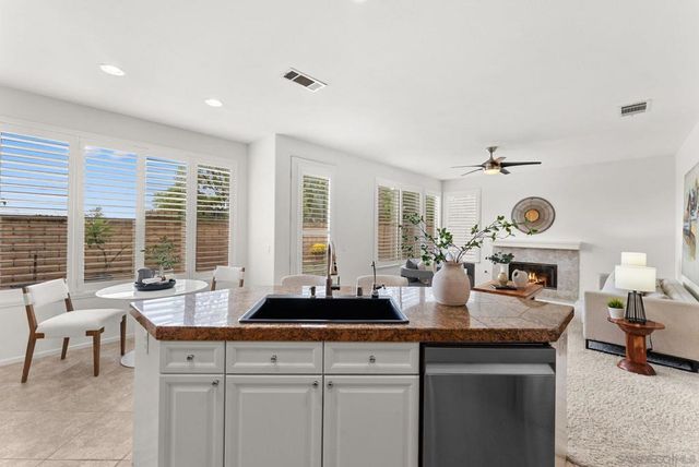 6545 Windward Ridge Way, San Diego, CA 92121