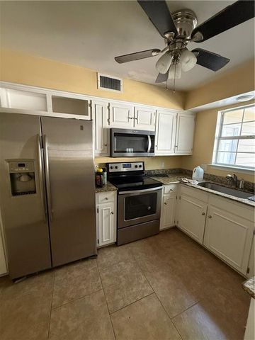 2563 Oak Harbor Drive, Mobile, AL 36693