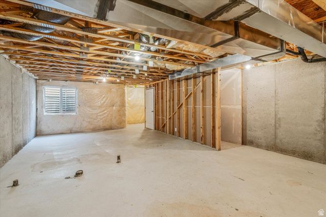 5653 W PELICAN RIDGE LN, West Valley City, UT 84118