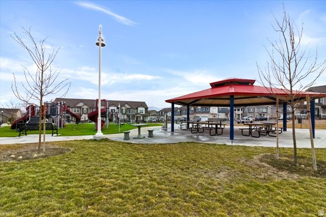 5653 W PELICAN RIDGE LN, West Valley City, UT 84118