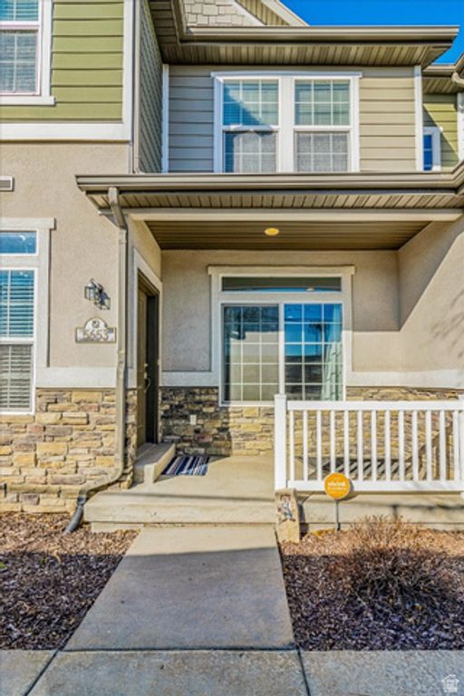 5653 W PELICAN RIDGE LN, West Valley City, UT 84118