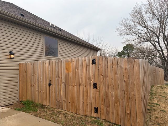 1 Pendeen Lane, Bella Vista, AR 72714