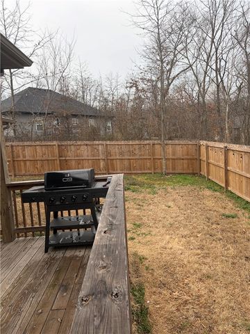 1 Pendeen Lane, Bella Vista, AR 72714