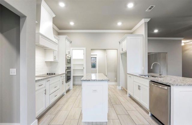 1 Pendeen Lane, Bella Vista, AR 72714