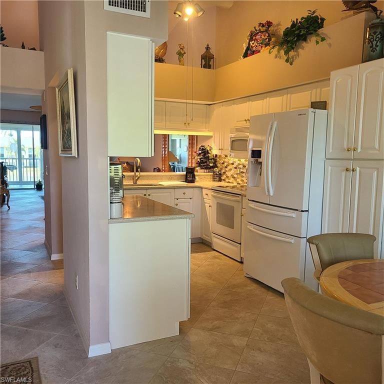 20151 Ian CT 309, ESTERO, FL 33928 — photo 3