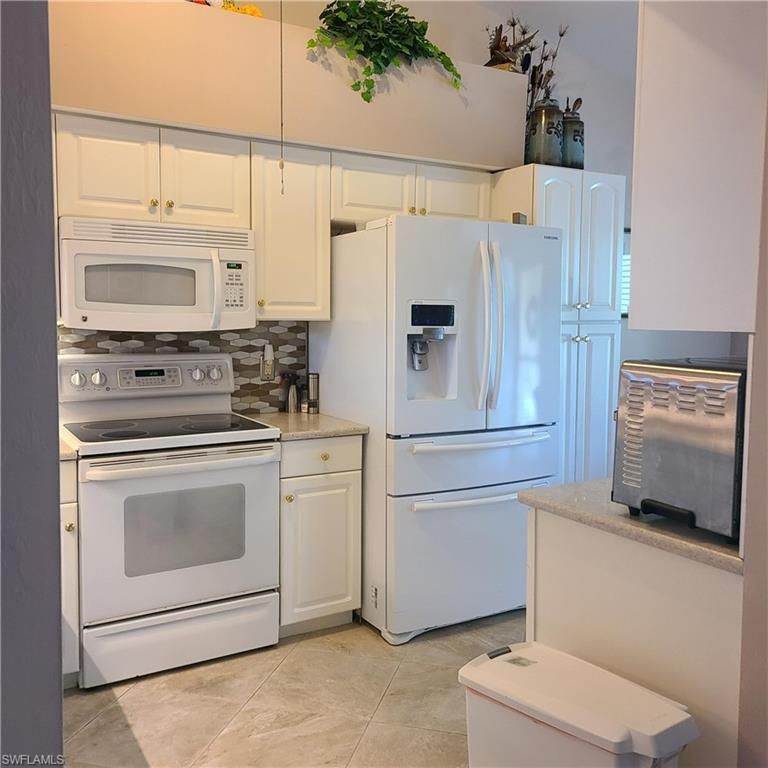 20151 Ian CT 309, ESTERO, FL 33928 — photo 4