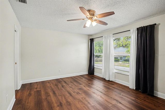 14733 PINE GLEN CIRCLE, Lutz, FL 33559