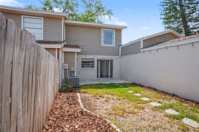 14733 PINE GLEN CIRCLE, Lutz, FL 33559