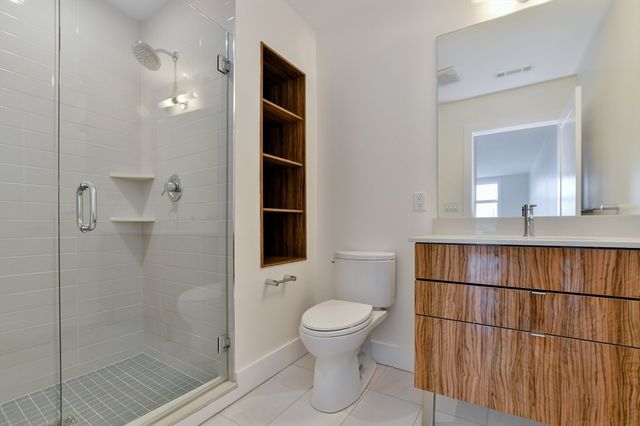 250 Meridian St 306, Boston, MA 02128