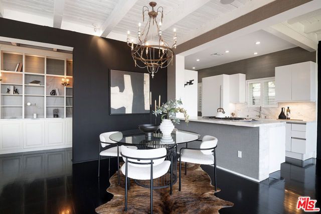 7318 Pacific View Drive, Los Angeles, CA 90068