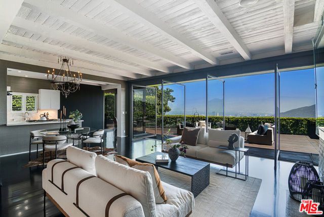 7318 Pacific View Drive, Los Angeles, CA 90068
