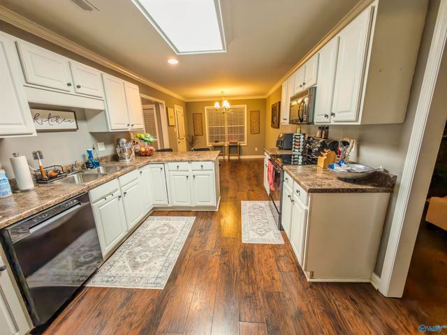 2609 Buckingham Gate SW, Decatur, AL 35603