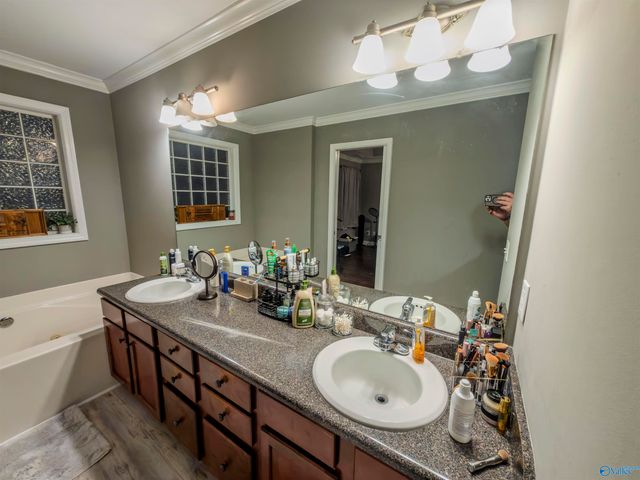 2609 Buckingham Gate SW, Decatur, AL 35603