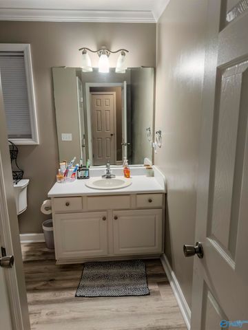 2609 Buckingham Gate SW, Decatur, AL 35603