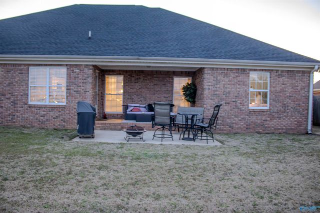 2609 Buckingham Gate SW, Decatur, AL 35603