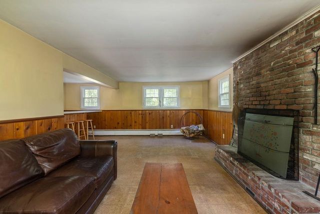 155 Job Seamans Acres, New London, NH 03257