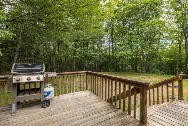155 Job Seamans Acres, New London, NH 03257