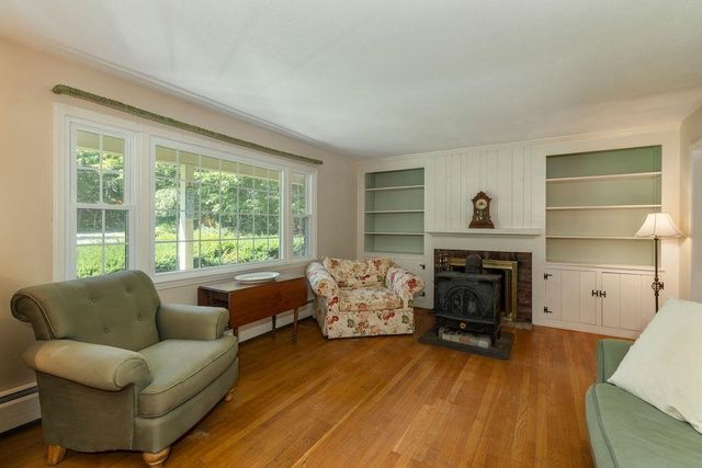 155 Job Seamans Acres, New London, NH 03257