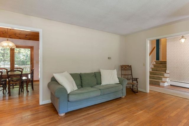 155 Job Seamans Acres, New London, NH 03257
