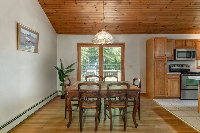 155 Job Seamans Acres, New London, NH 03257