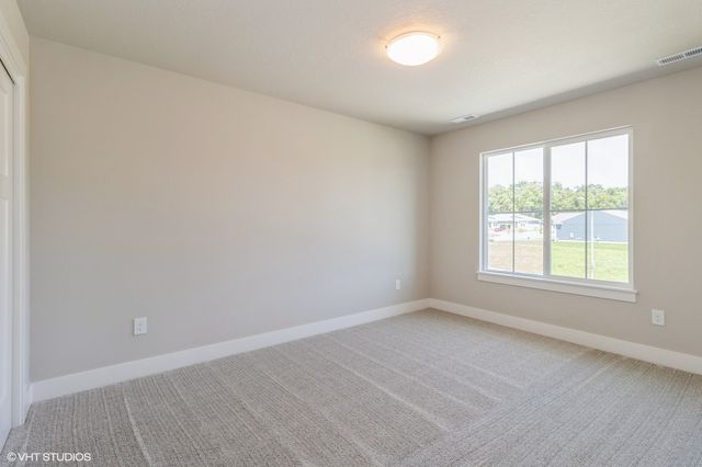 2426 E 50th Court, Des Moines, IA 50317