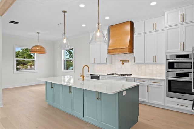 1851 MISSISSIPPI AVENUE NE, St Petersburg, FL 33703