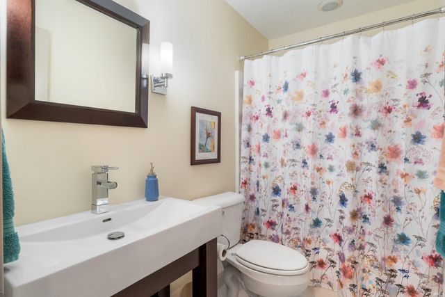 8735 Kilikenny Cove, Fort Wayne, IN 46835