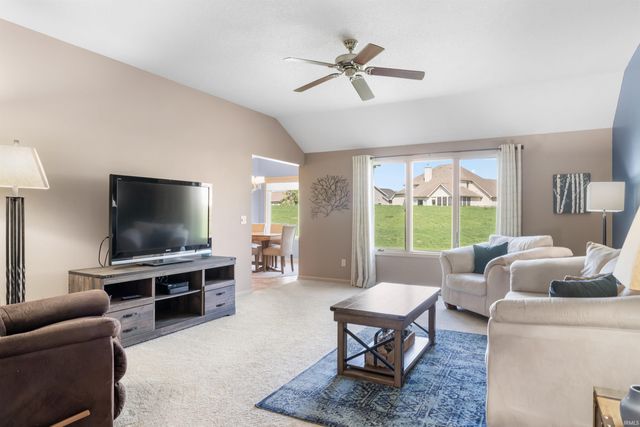 8735 Kilikenny Cove, Fort Wayne, IN 46835