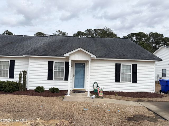 520 Lake Road A&B, Greenville, NC 27834