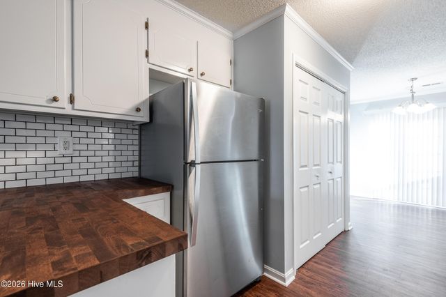 520 Lake Road A&B, Greenville, NC 27834