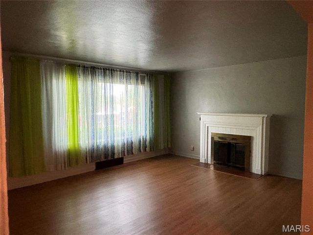 7844 Drexel Drive, University City, MO 63130