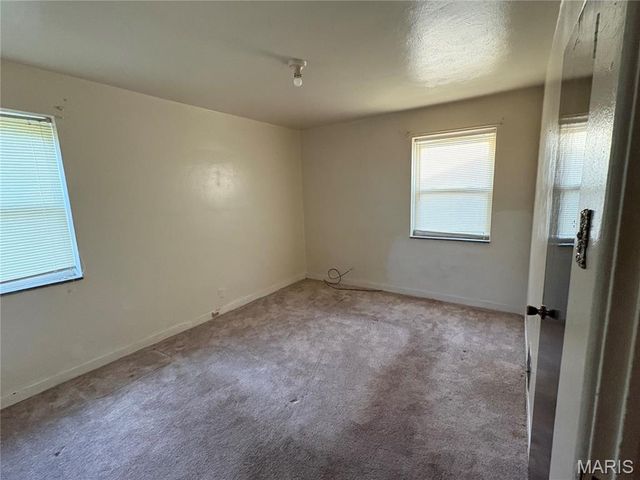 7844 Drexel Drive, University City, MO 63130