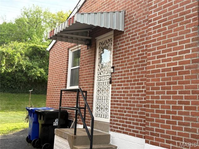 7844 Drexel Drive, University City, MO 63130