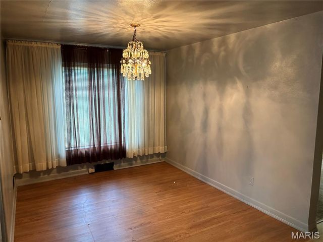 7844 Drexel Drive, University City, MO 63130