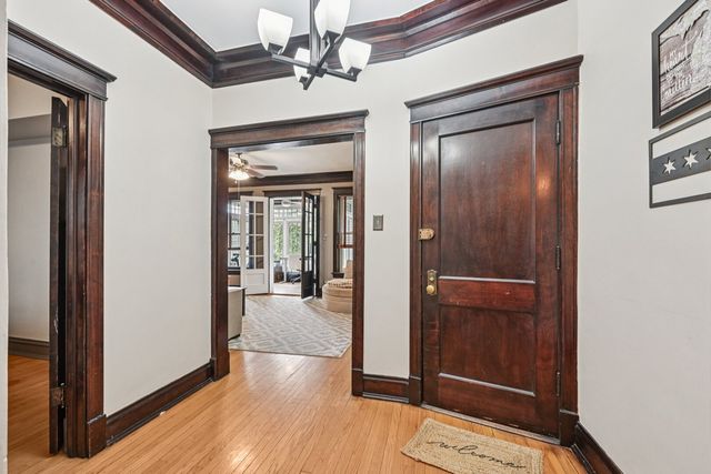 4107 N Greenview Avenue 2S, Chicago, IL 60613